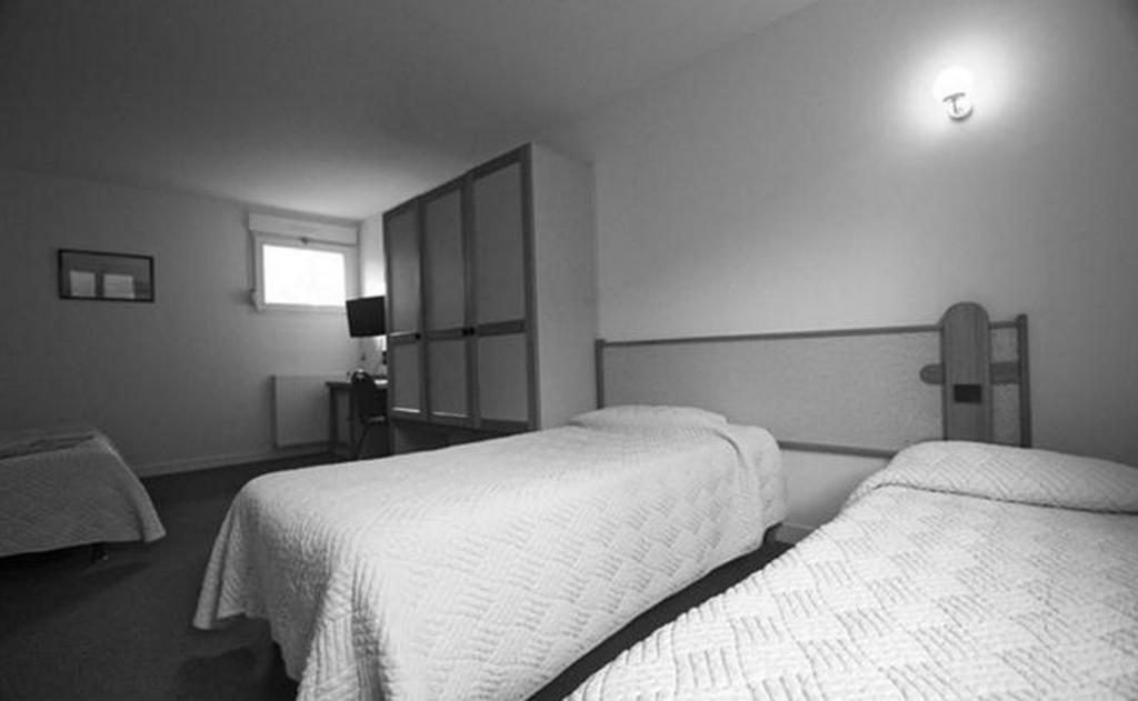 Hotel-Restaurant De L'Abbaye Plancoet Номер фото